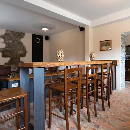 Guest house Valentincic 3*