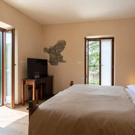 Valentincic Guest house 3*