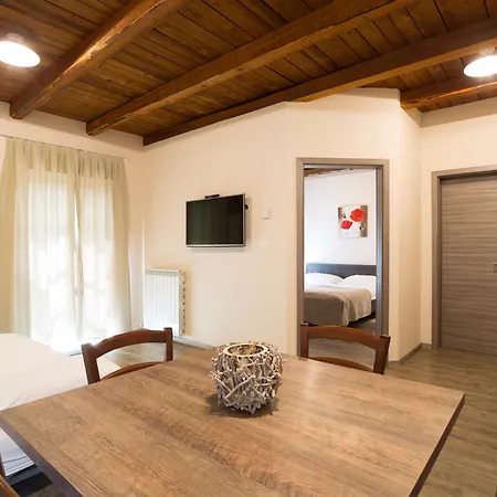 Guest house Valentincic 3*